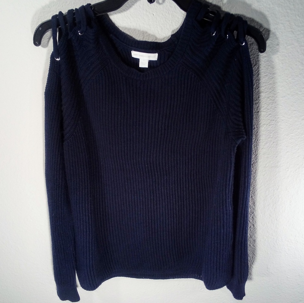 New York & Company Women's Sweater Size Medium